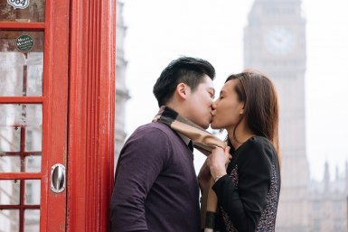 St Luke's love story Photographer