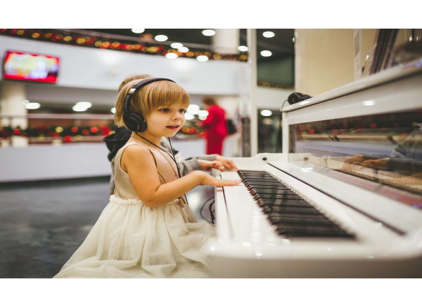 child-piano